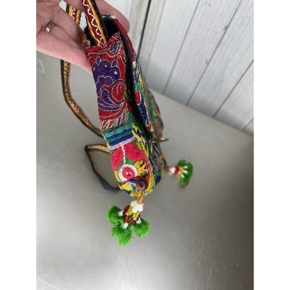 Vintage Boho Banjara Crossbody Handbag Festive Sequin Embroidery Coin Accent - Picture 5 of 9